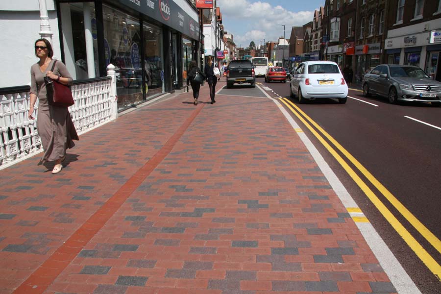 Tonbridge High Street a mix of red brown brindle and staffordshire blue pavers