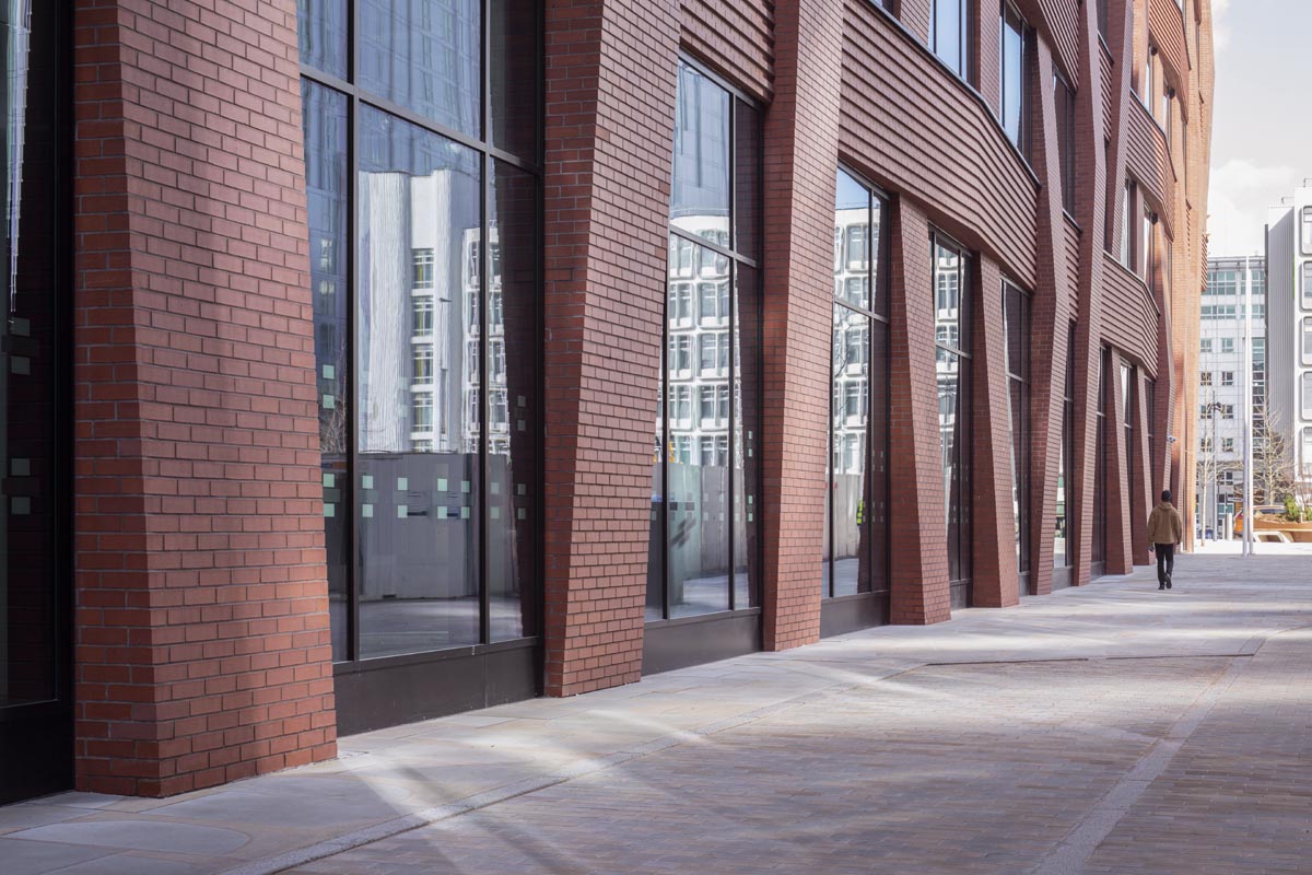 3 New Bailey Manchester with Ketley woven brickwork