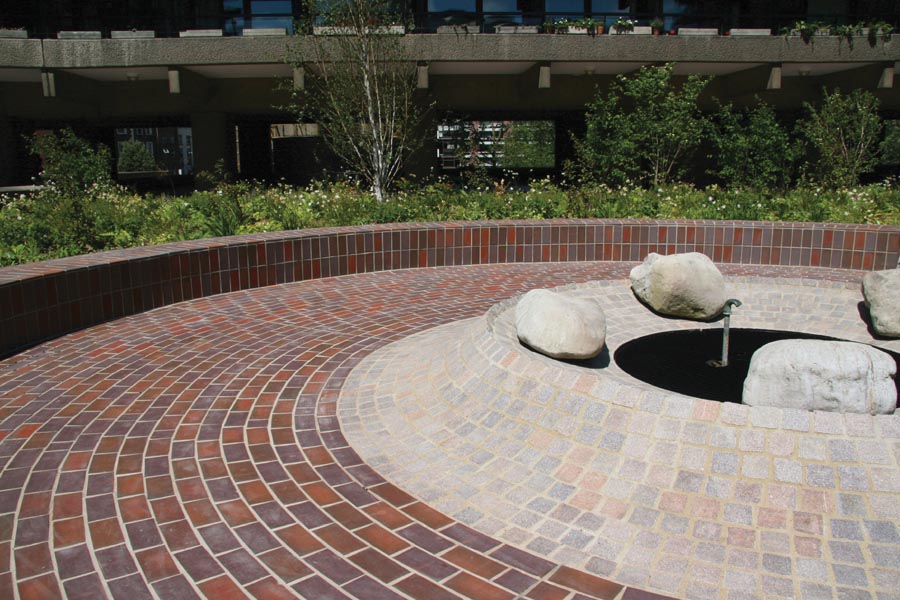 Beech Gardens Fountain Barbican