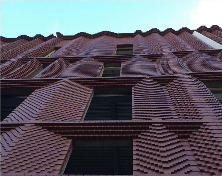 Bricks slips and engineering bricks in precast panels at Victoria Gate