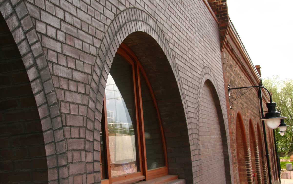 Brown brindle bricks at Walthamstow Wetlands