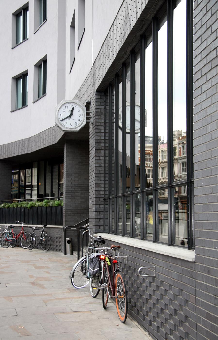 Ketley Blue brick slips and solid blue facings