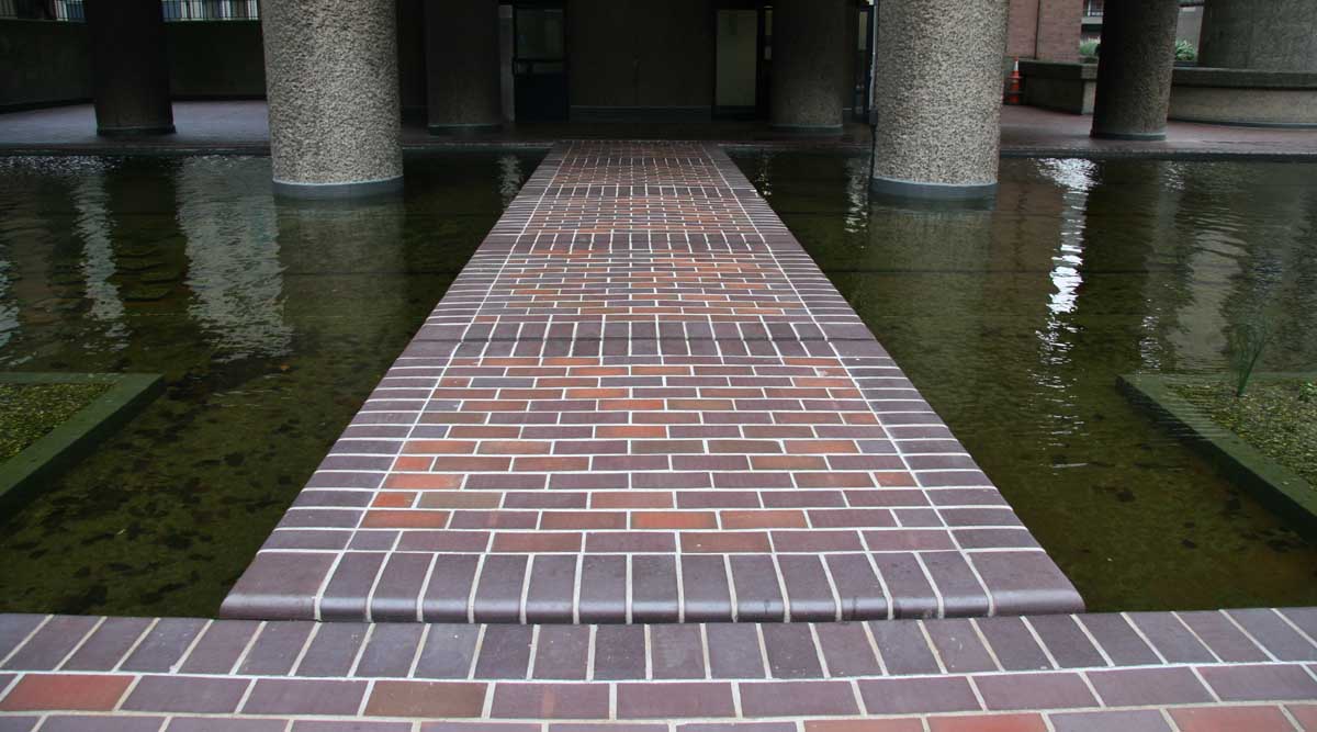 Ketley Staffordshire quarry tiles at the Barbican NW Podium