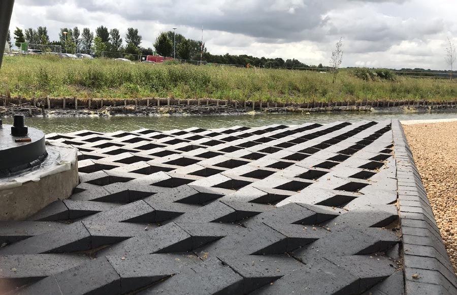 Ketley deterrent pavers and single cants at Wichelstowe Canalside