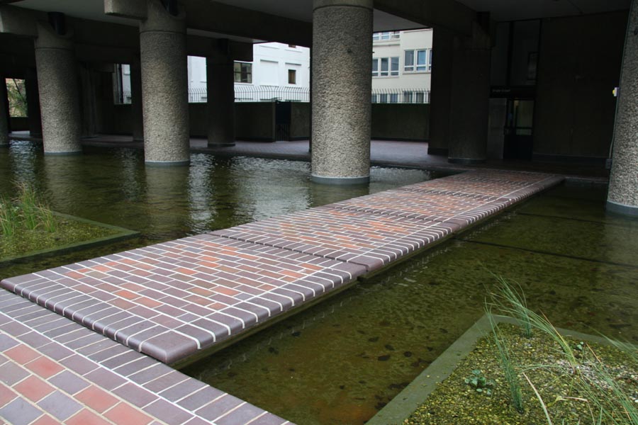 Ketley quarry tiles and bullnose special quarry tiles at the Barbican
