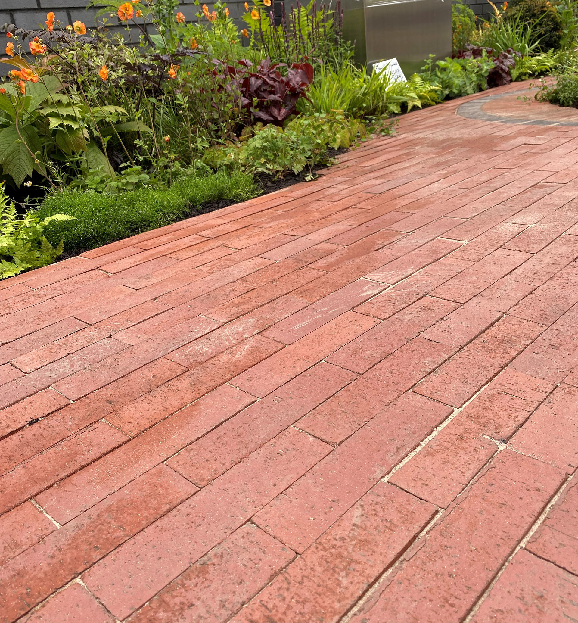 Staffordshire red clay Tenger pavers at RHS Chelsea 2024
