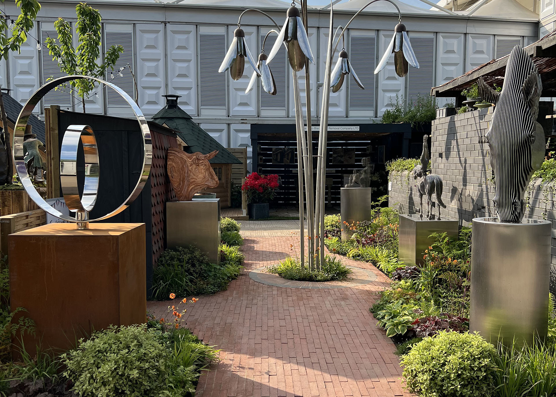 Ketley Brick - Bricks Slips & Pavers -RHS Chelsea 2024