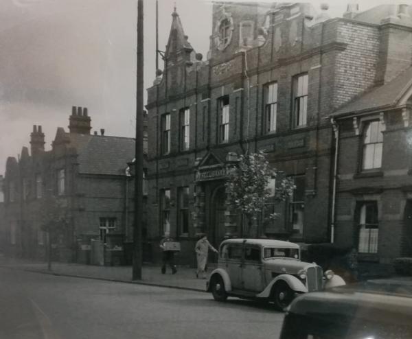 Woodside-Library-circa-1960s